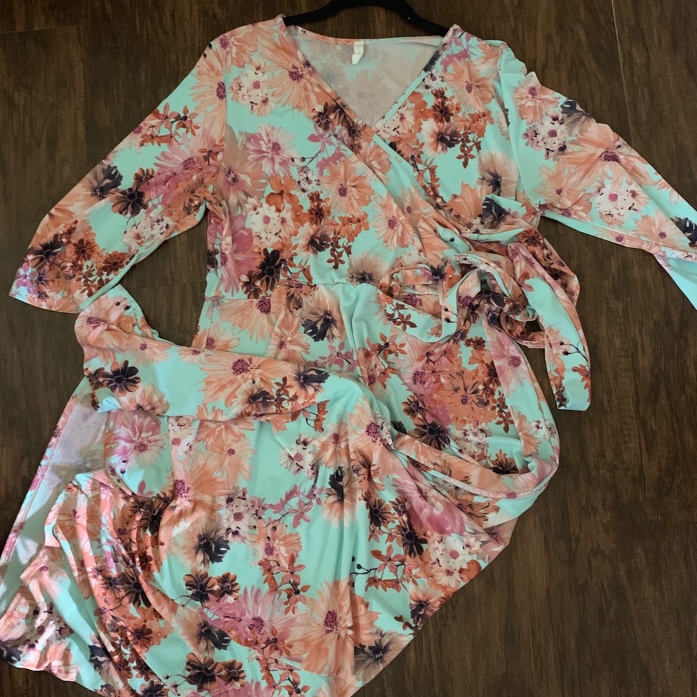 Pinkblush Mint Daisy Maternity Maxi Wrap Dress